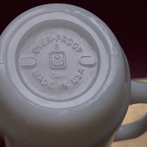 ANCHOR Hocking Fire King MCM Rare 1980’s Raspberry Tart Milk Glass Mug - Picture 7 of 7